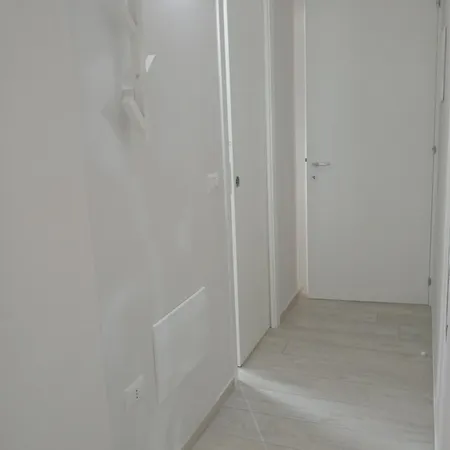 Cleo Apartment